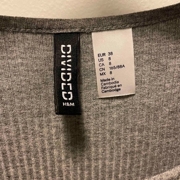 H&M Grey ribbed dress - Picture 3 of 4